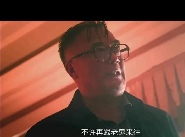 14.《扫毒风暴》。王镇长是个好哥哥，他不让亲弟弟参与贩毒。而是把贩毒的事交给刚