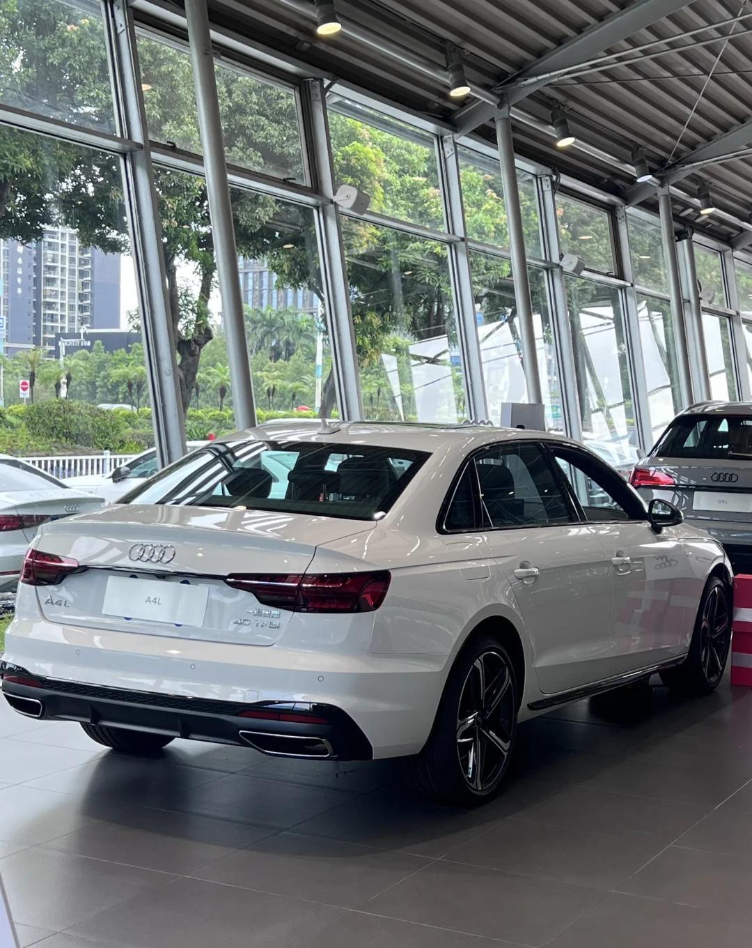 奥迪A4L豪华版和星夜版的差异，已不仅仅是价格的不同。最新数据显示，星夜版贵出