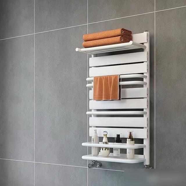 夏天做饭汗流浃背的痛谁懂？之前跟风买的厨房凉霸，用两年就堵满油污吹不动风，白瞎钱