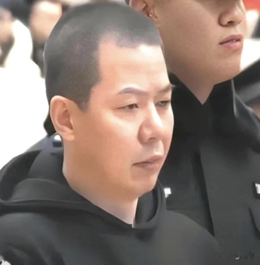 任爱军：山西最狠黑老大，他贿赂监狱工作人员，逃过死刑。2013年，山西黑老大