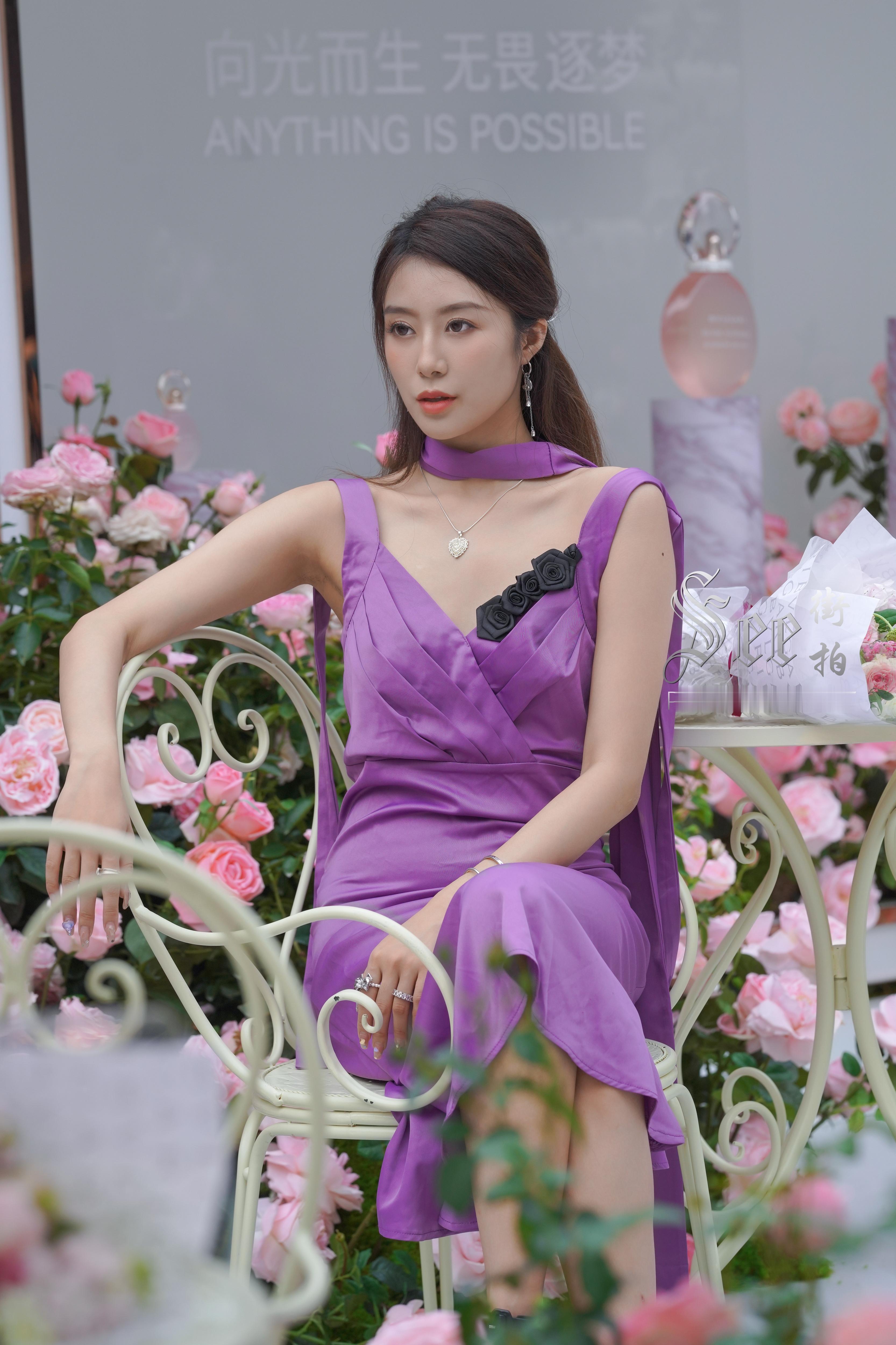 紫色长裙，优雅迷人美~~​​​