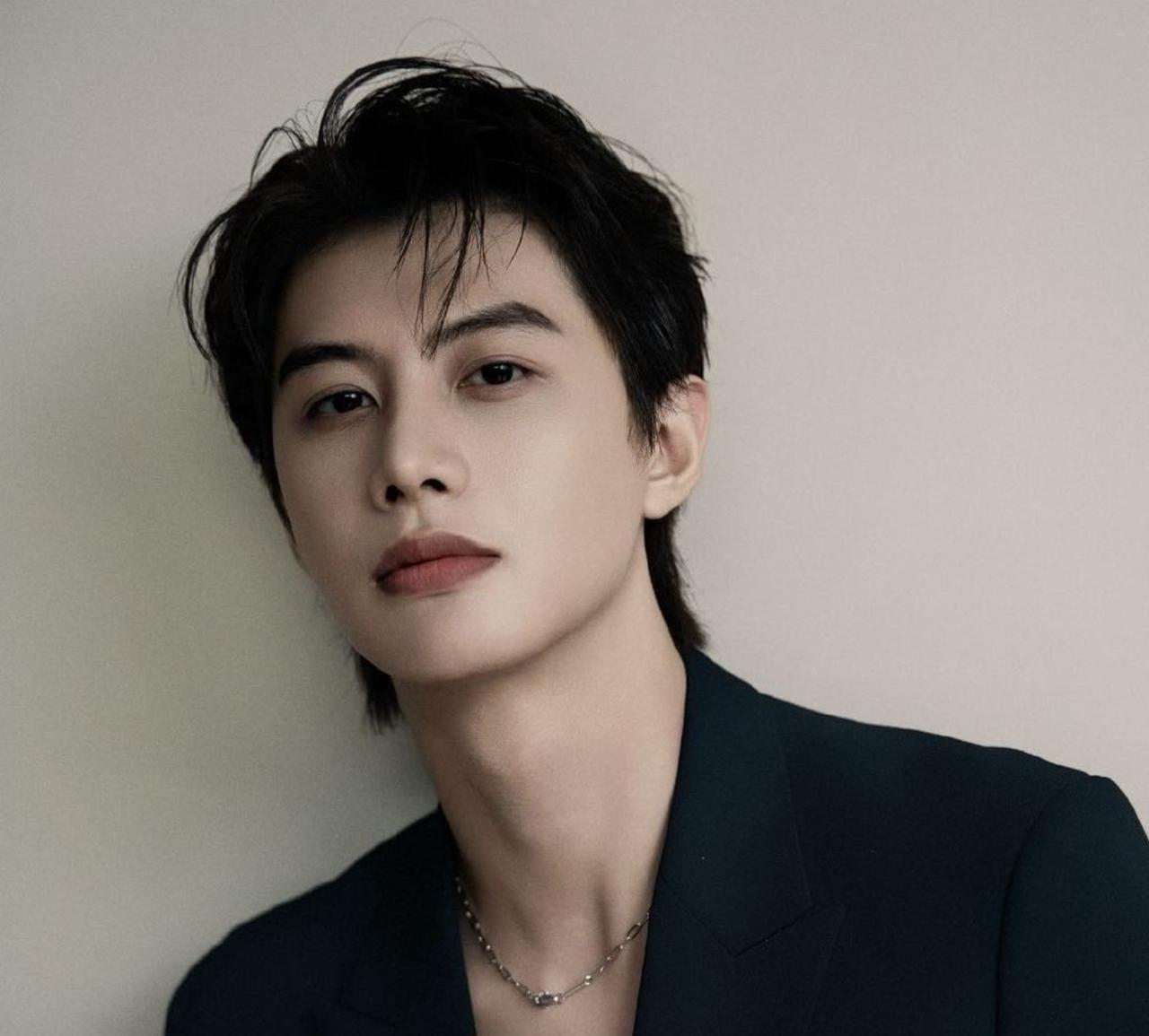 前女友突然跳出来实名举报涉毒。结果人家48小时内直接甩公安无犯罪记录证明+尿