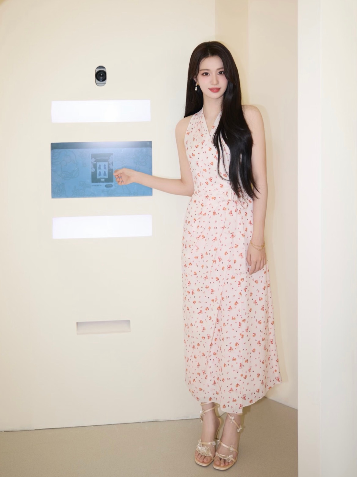 【人像摄影】演员王楚然。王楚然吐槽黄景瑜王楚然看似吐槽黄景瑜实则在说自己王楚然团