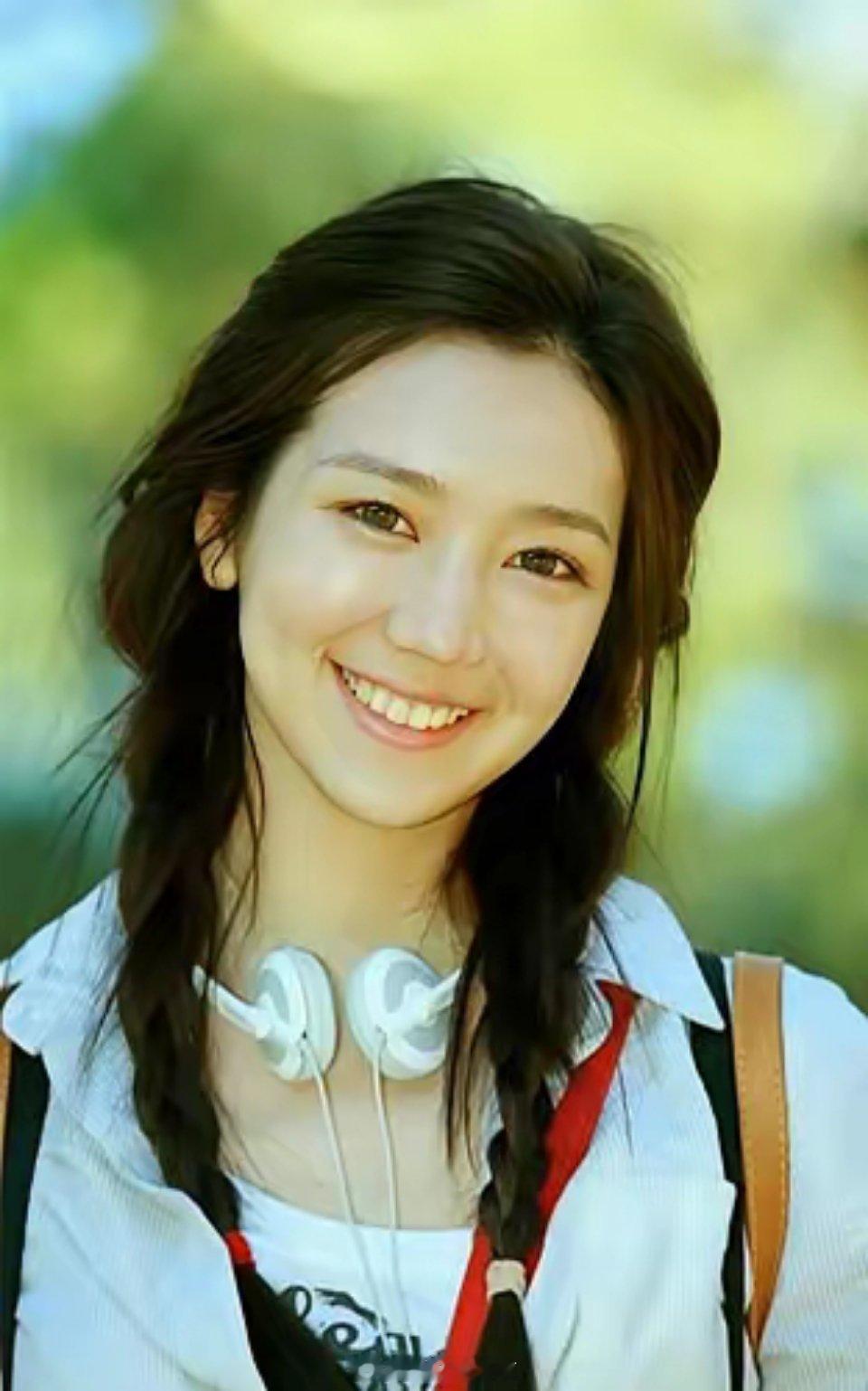 女性器官衰老时间皮肤→28岁开始衰老，大脑→30岁开始衰老，肺功能→20岁开始减