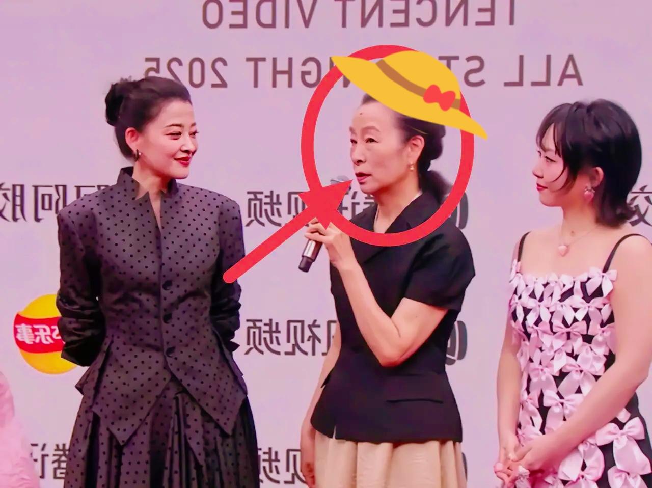 奚美娟顶着“人设崩塌”出席星光大赏，这心态真不是一般人能比！法院都实锤了，