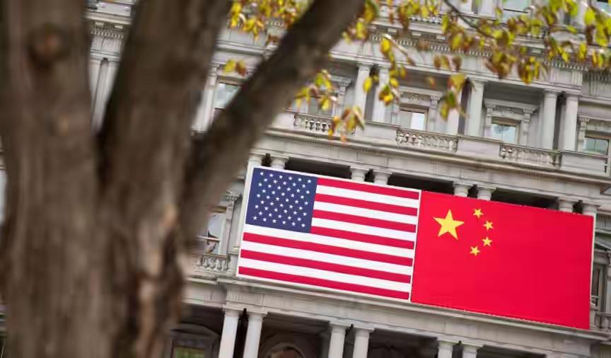 中方破局！禁购美以芯片软件，科技自主硬刚霸权特朗普刚批准英伟达H200芯片