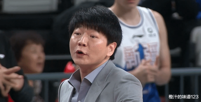 山东男篮大洗牌!多名球员将离队,签约郭凯<em>孙桐林</em>,大量试训球员