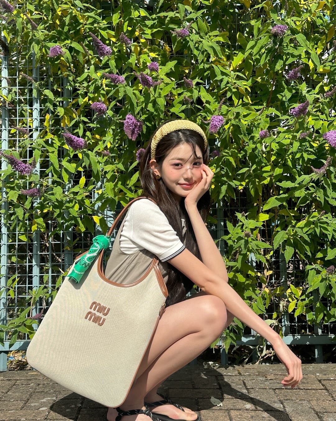 爱是人类小小的癌张元英​​​