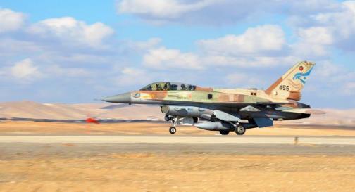 图文：前美军飞行员：以军一夜出动200架飞机飞越1500公里航程轰炸500个目标