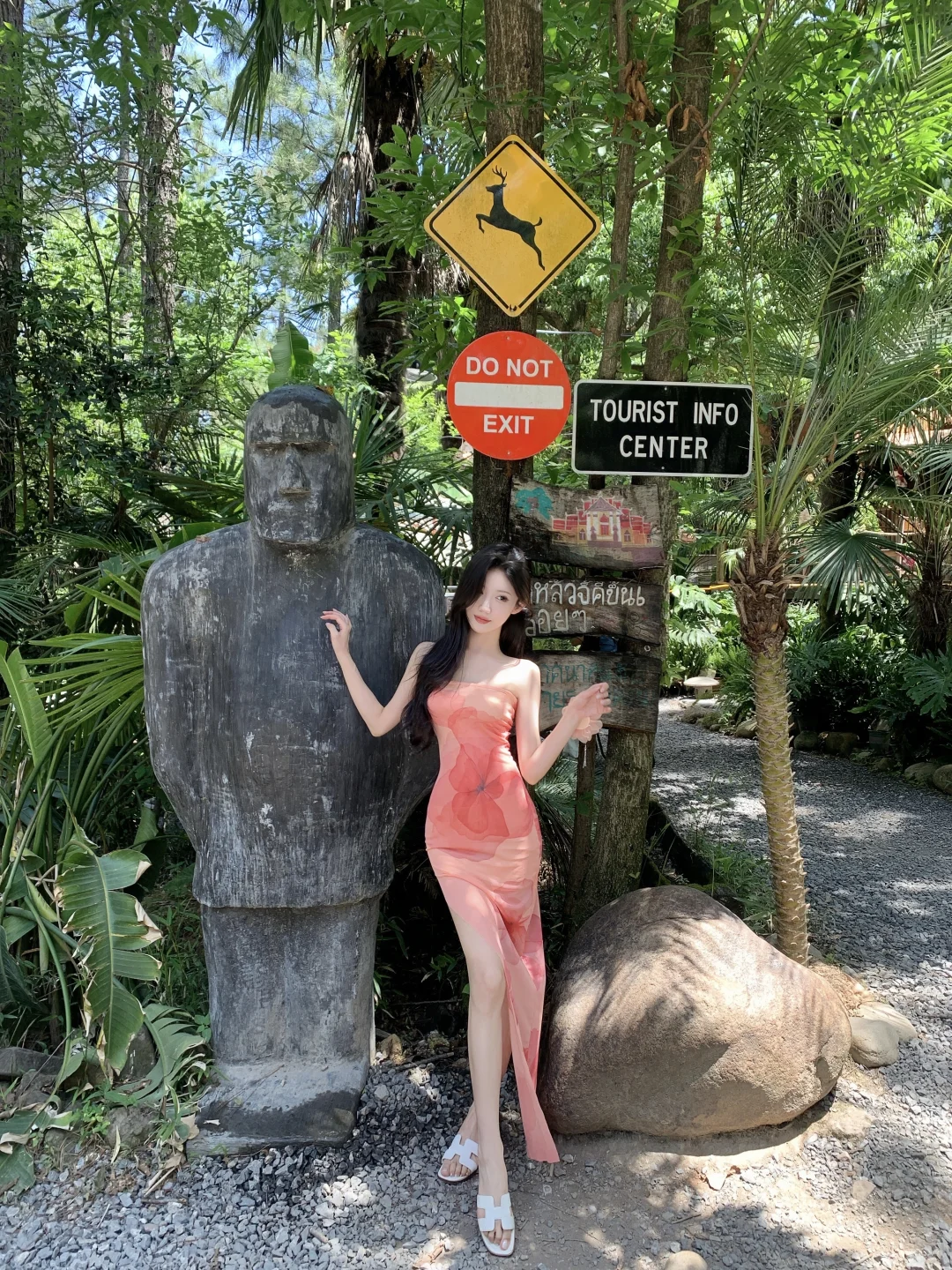 安吉这个“泰囧村”也太好拍了🌴🥥