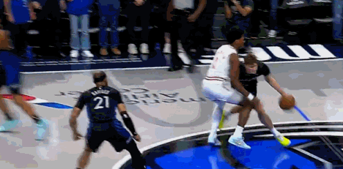 你小子挺坏啊看着弗拉格一副人畜无害的乖宝宝样子，原来这小子还挺阴险啊！