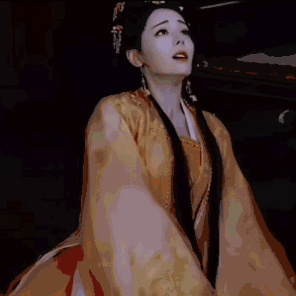 发现迪丽热巴能演鬼王的人真是个天才！