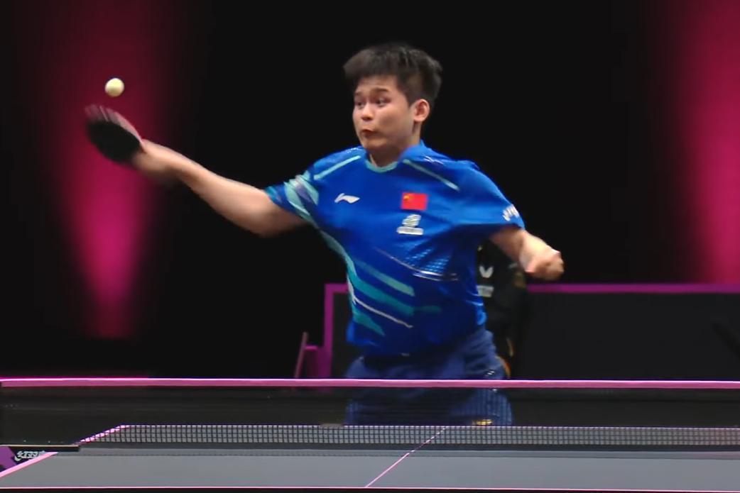 林诗栋终于沸腾起来了！第一局林诗栋状态不佳，虽然紧咬比分，最后还是8: