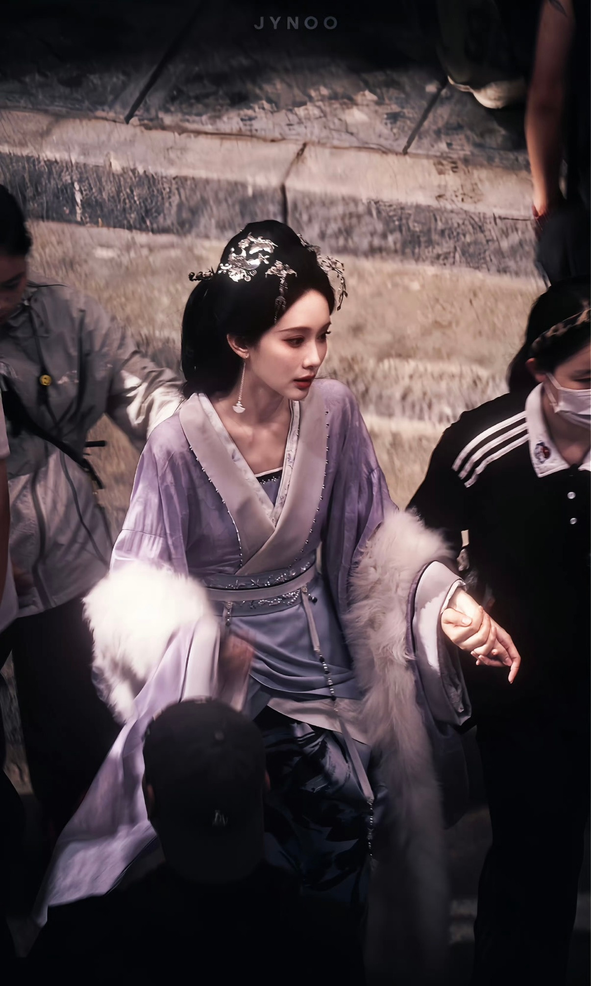 孟子义一段戏打破冷美人滤镜我天，孟子义这段演得我直接愣住，平时看惯了那种生人勿