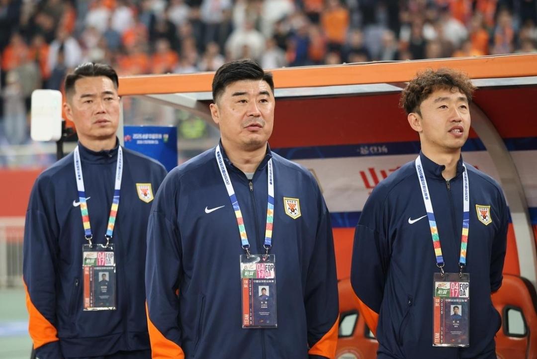 一朝被蛇咬，十年怕井绳！又有人给山东泰山推荐韩国籍主教练了，可别是下一个老崔，球
