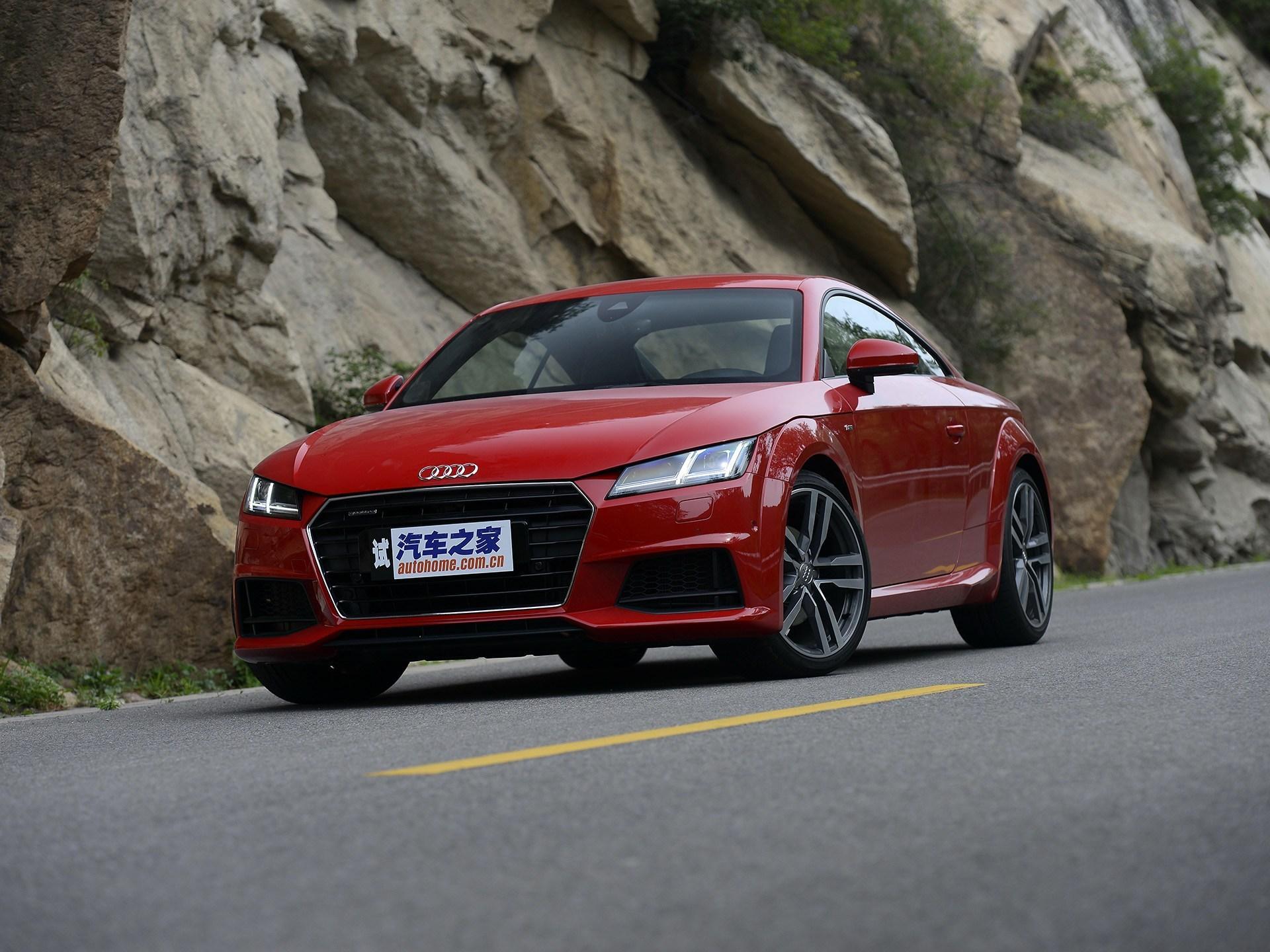 好车分享2015年的奥迪TT，一转眼最后一代TT都已经是11年前的车了，三代T