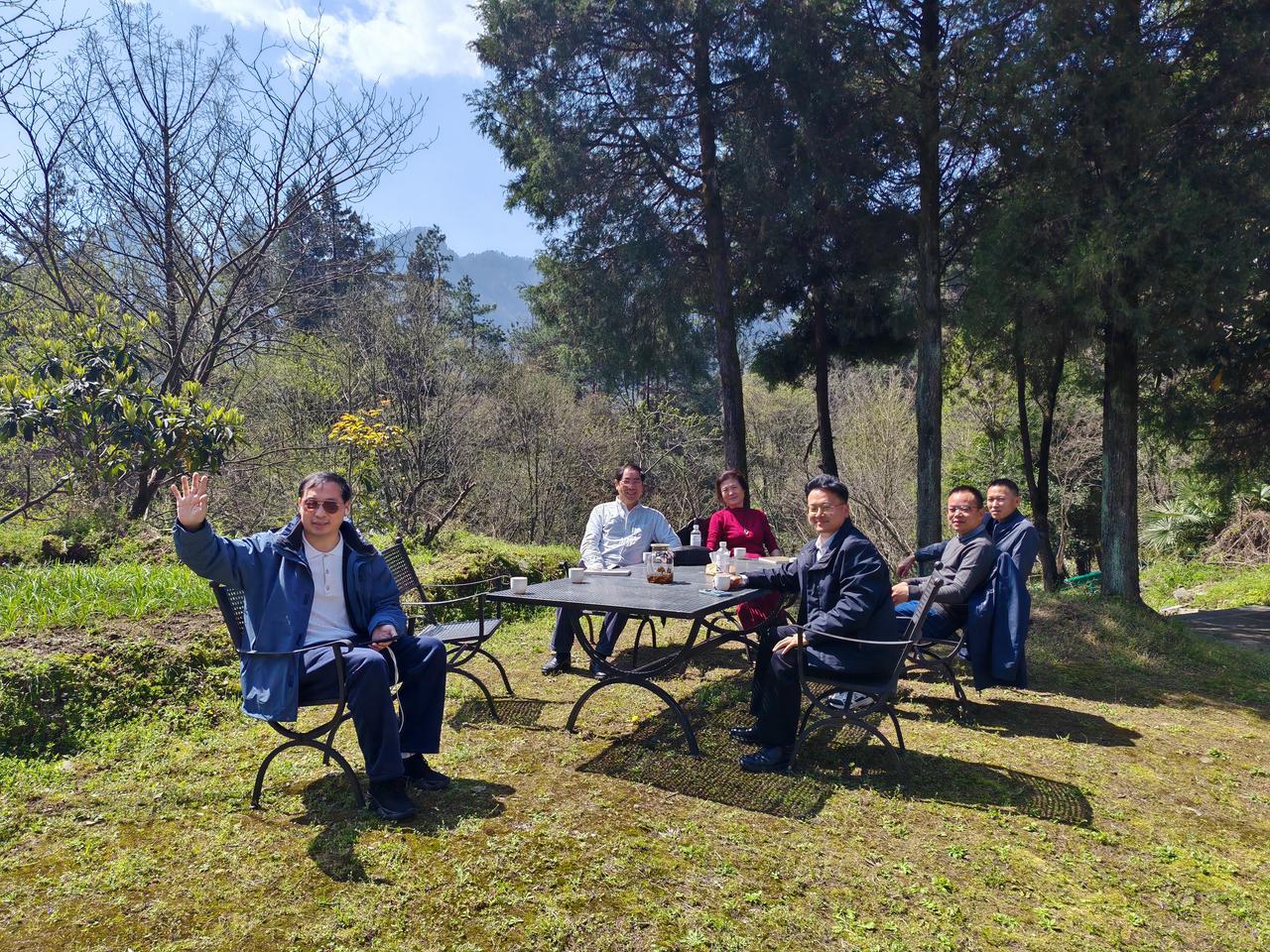 进了医院才知道健康最值钱，但是健康的时候，信用才是最值钱，失去了信用将会寸步难行