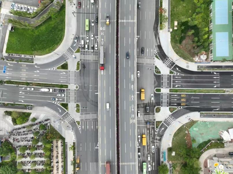 【横沥岛又有新路建成了】近日，大元路（凤凰大道辅道至B209路段）及配套义沙涌1