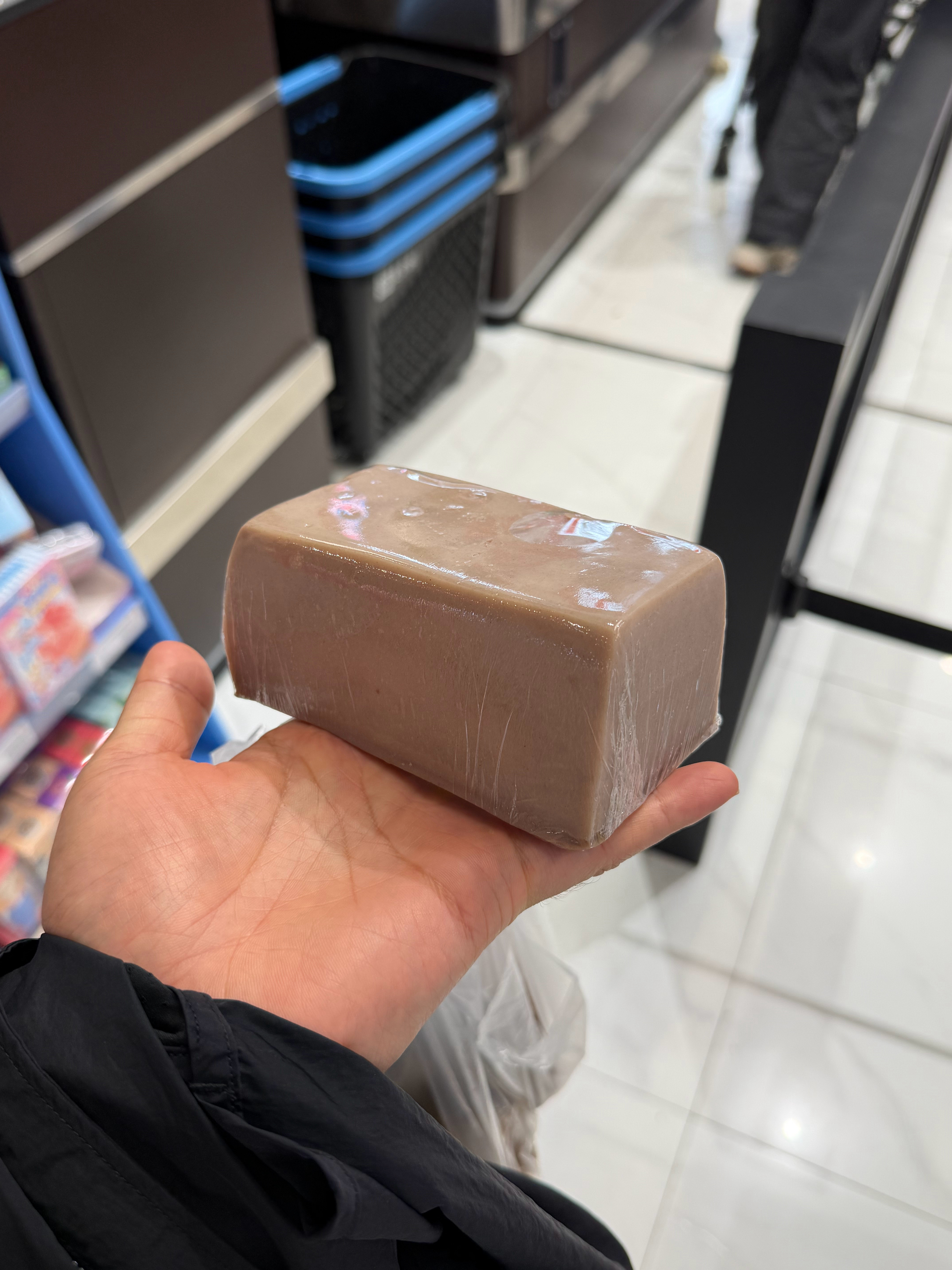 灌章guanzhang我也不知道这两个字怎么写，是我们这边的特色用的荞麦面制成