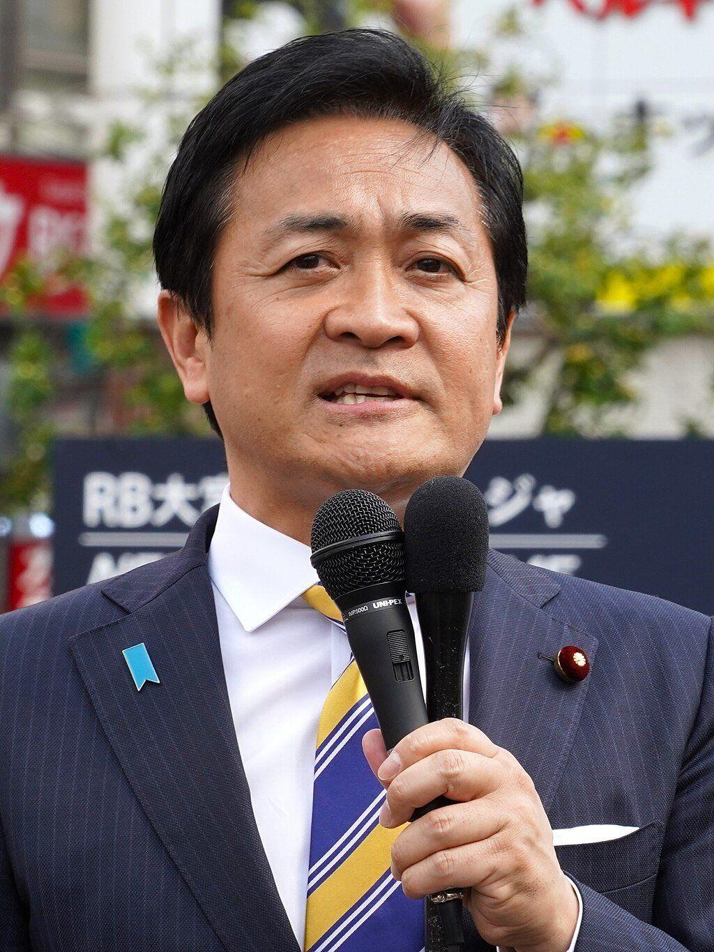 日本政坛又生变故，玉木雄一郎或成新首相当地时间10月10日，在野的日本国民民