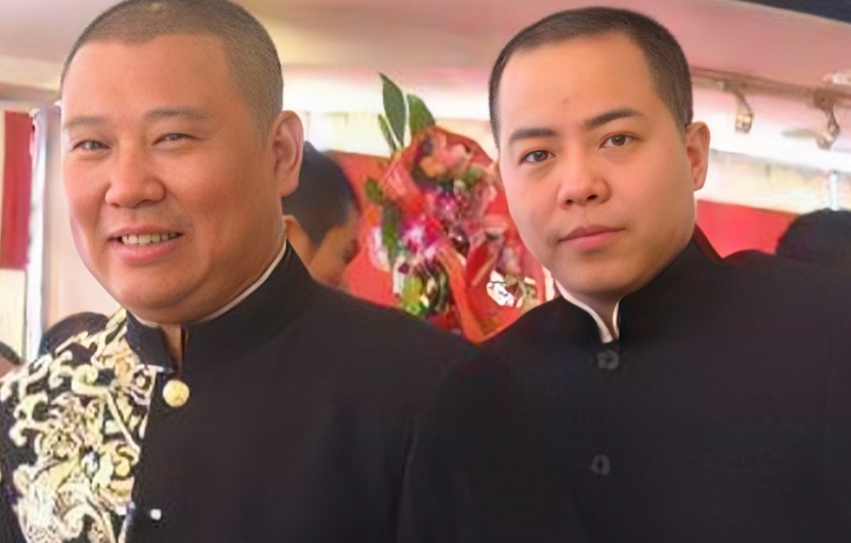 2008年，徐德亮因不满郭德纲分红不均，愤而出走德云社：“我把他捧红了，挣得却没