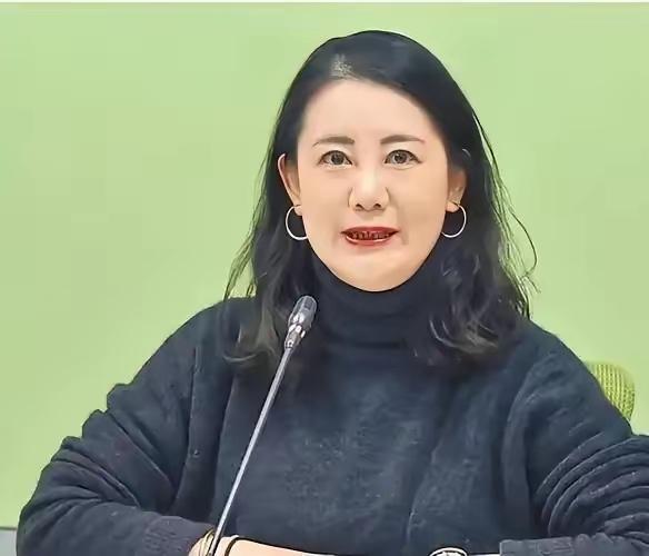 “台独”分子吴思瑶最新发声就在今日（2日），针对被国台办列为“台独打手帮凶”，