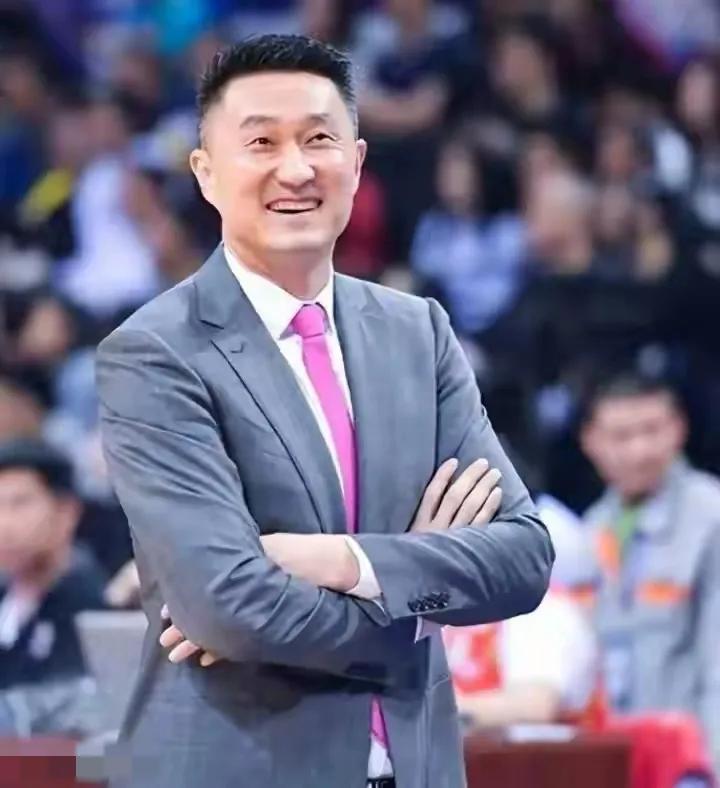 CBA下赛季主教练年薪一览；潘江——下赛季140万元，山西队；许