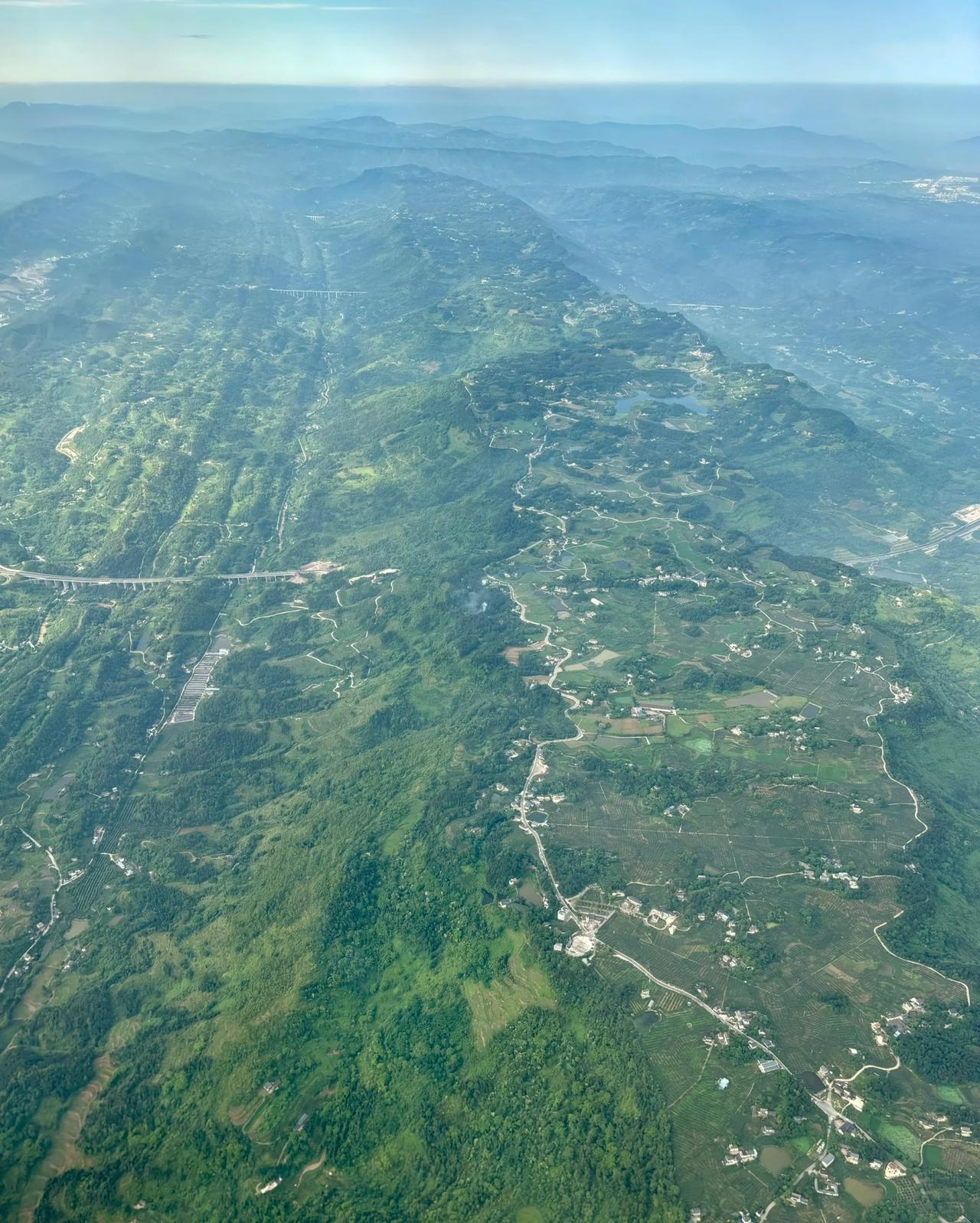 重庆地形最特别：川东平行岭谷