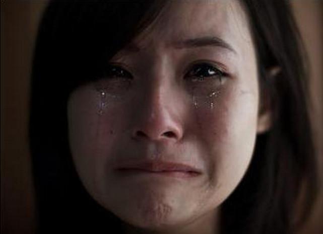 孕妇怀孕已经七个月了, 宝宝却突然腹死胎中, 没想到是因为做了这么一件事