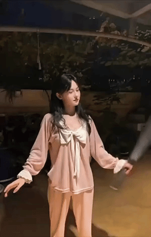 姑娘好身手！幸亏没要害