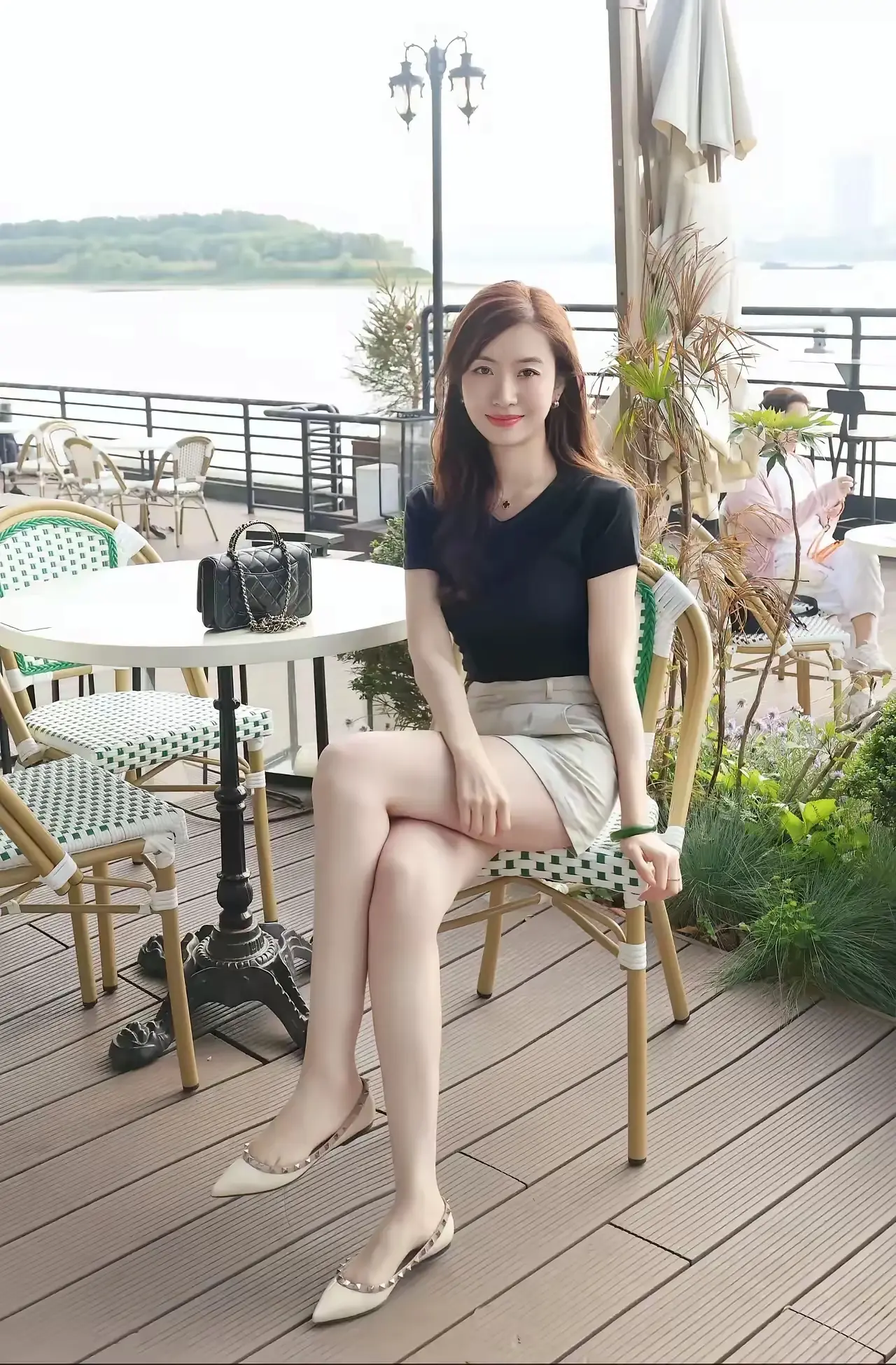 知性美女，大家喜欢么？？