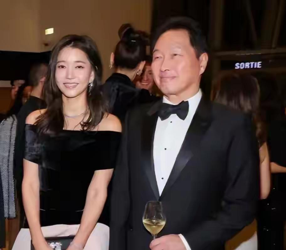 在财阀情人面前，金熙英是真的“温婉”！身为“地表最强小三”的金熙英，确实是名不