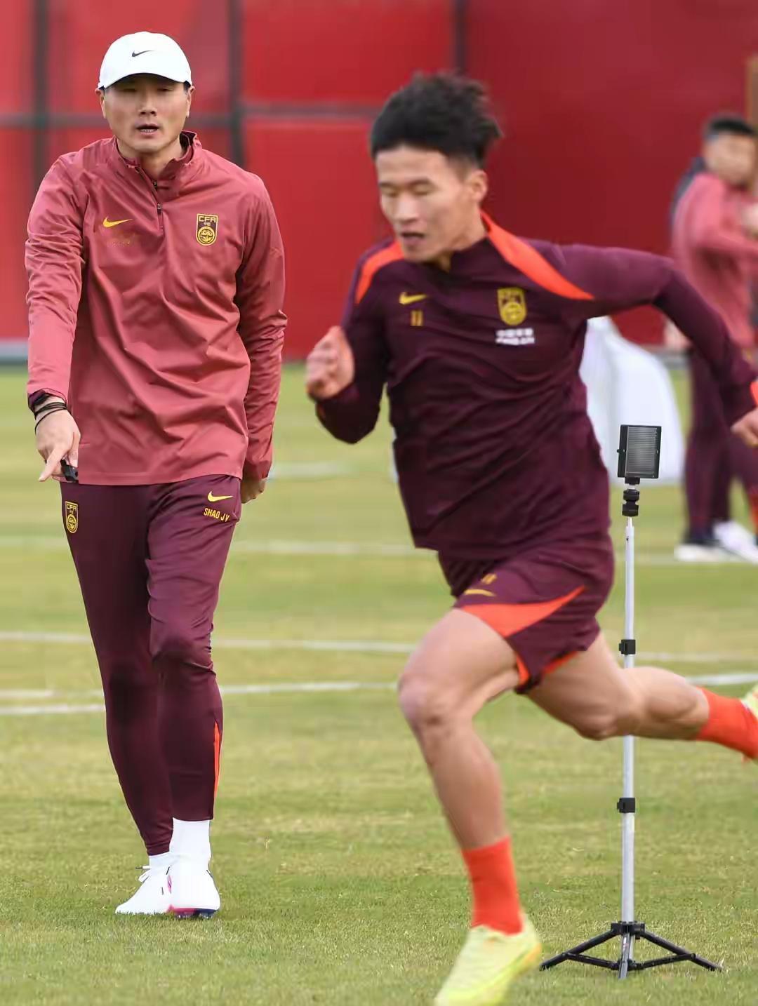 决定了，卡纳瓦罗要率乌兹别克斯坦成年国家队为小兄弟复仇，刚刚U23亚洲杯，乌兹别