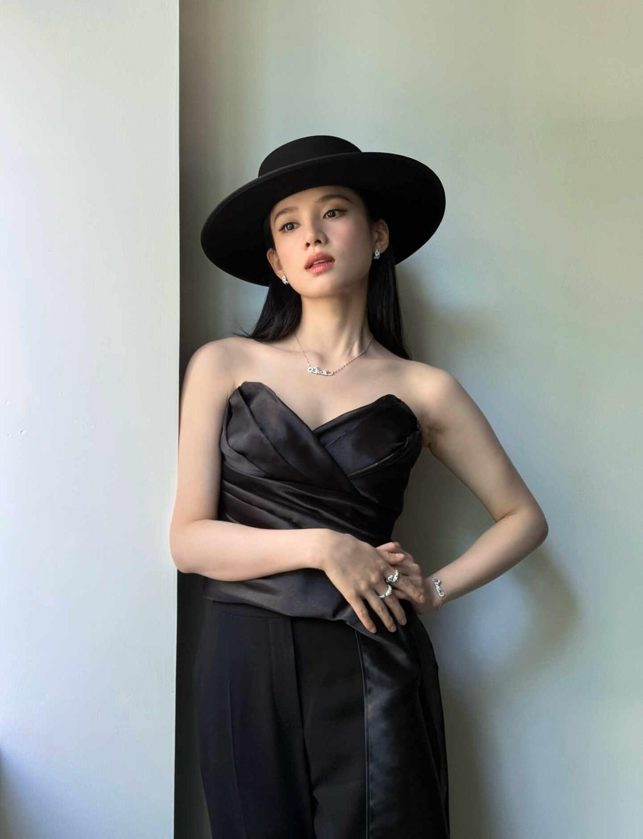 美神降临！🖤张婧仪美出新高度