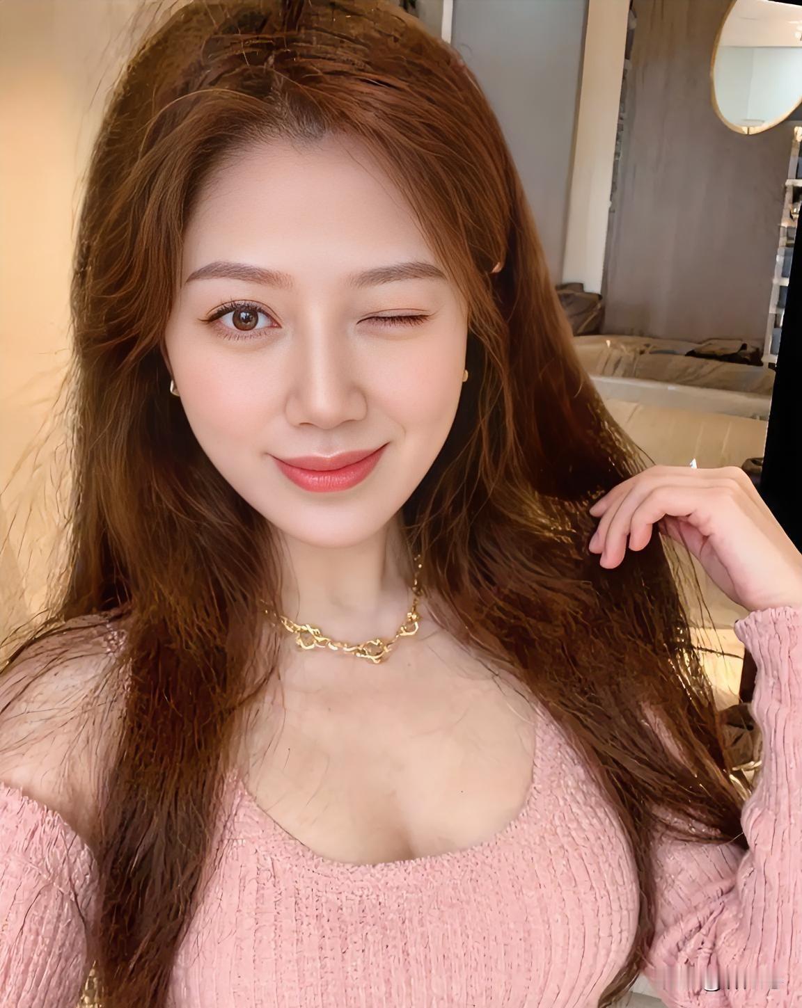 胖了吗？姐姐哪里胖，宝宝告诉我啊