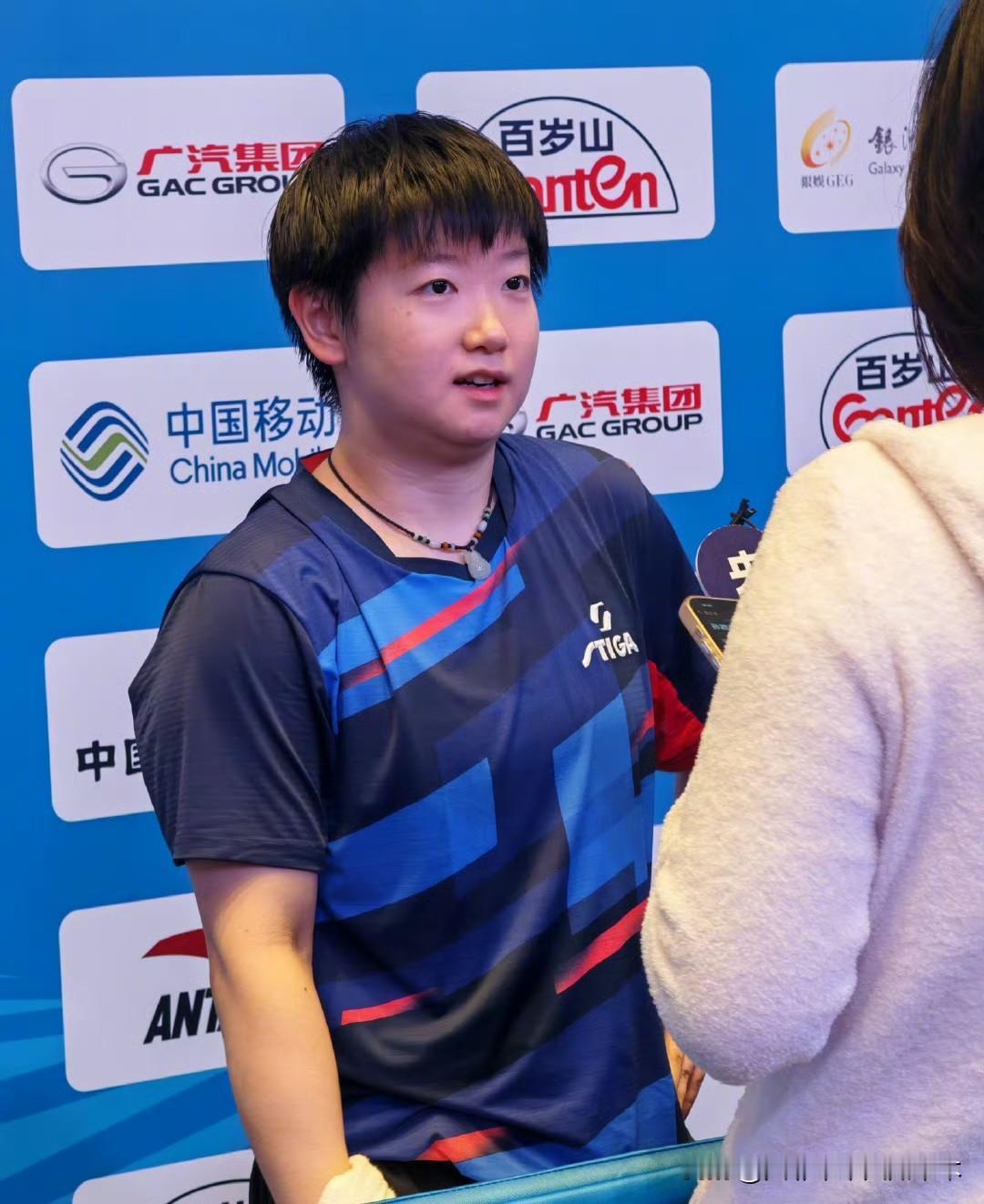 孙颖莎对阵朱雨玲谁的胜算更大呢？个人觉得孙颖莎会赢！理由:孙颖莎积分排名世