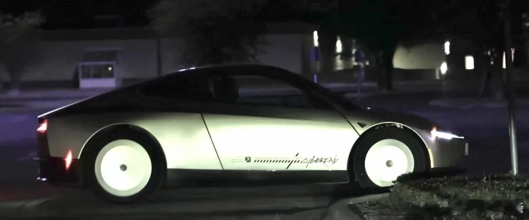 美国自动驾驶法案获委员会批准，利好特斯拉Robotaxi落地摘自张嗷不看车2