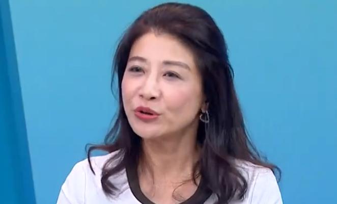 民进党发言人林楚茵今天叫嚣，蓝白口口声声要打诈、反毒，转身却修法替犯罪集团大开绿