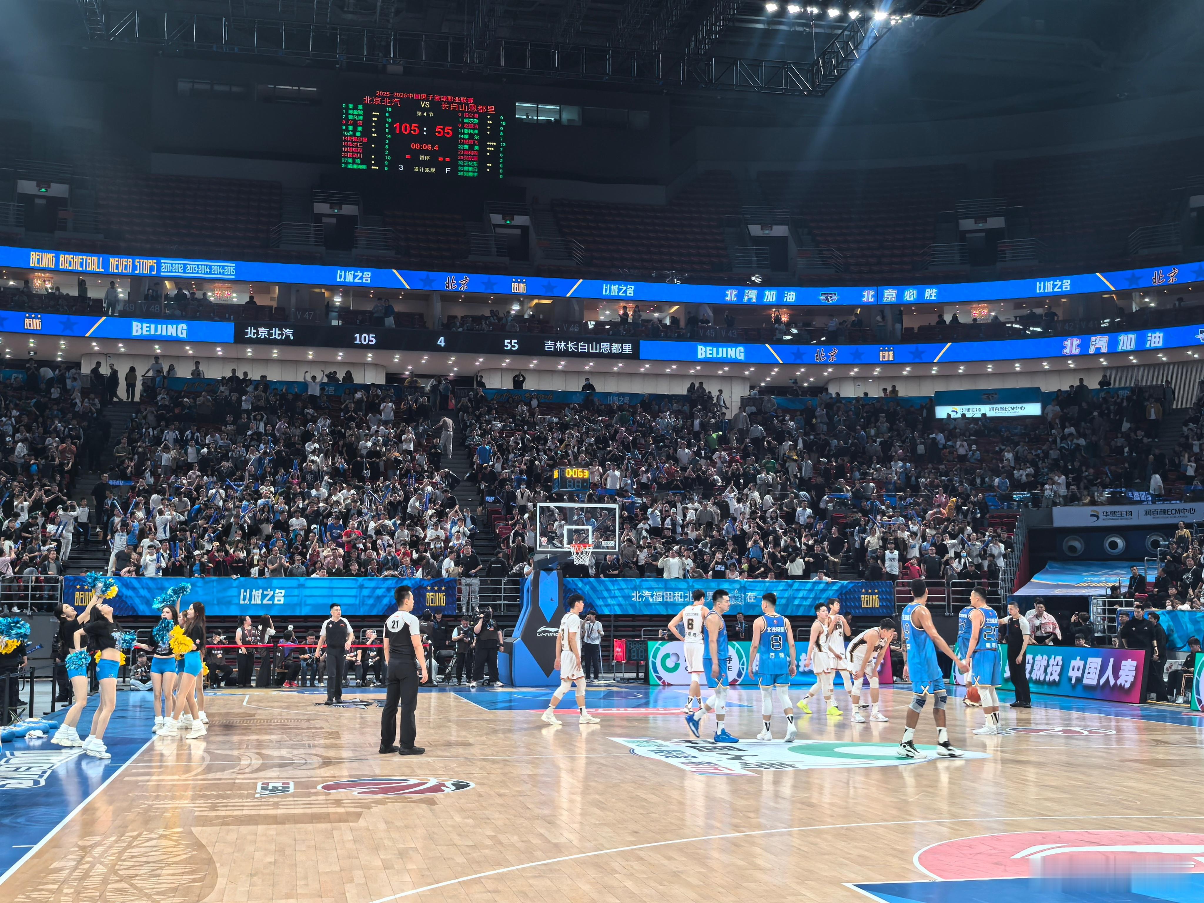 北京男篮vs吉林男篮一堂不错的训练课，特别是小曾有机会努力拉了拉状态。不过man