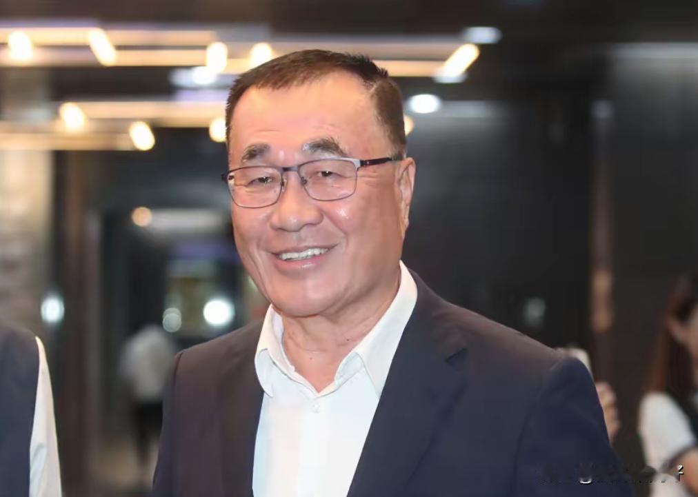 蓝营在新北完成整合后，台中、新竹、屏东等必然迎刃而解李四川昨日通过在个人社交