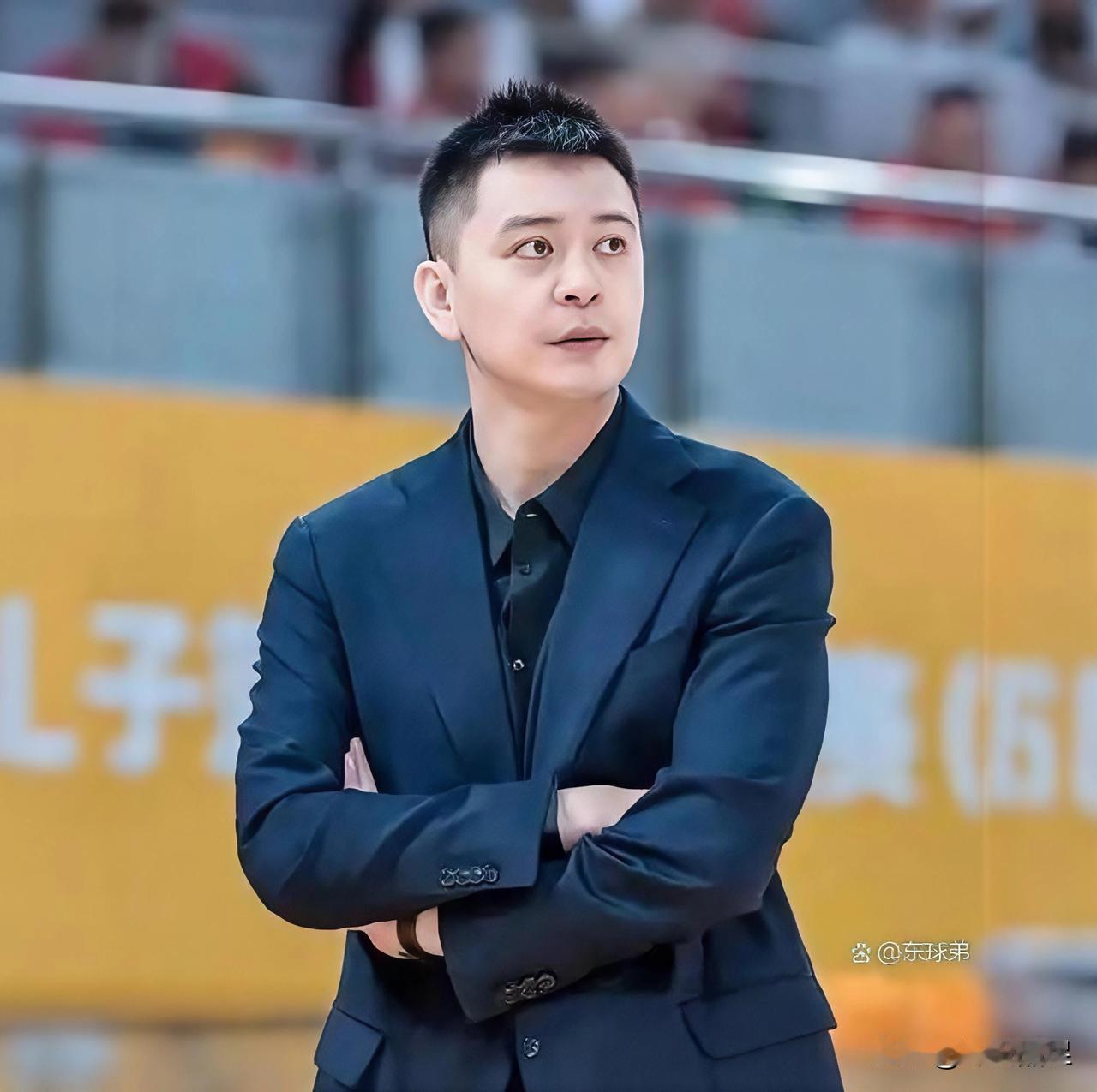 杨鸣下家猜测！1.北京北汽队35%2.北京北控队25%3.新疆伊力