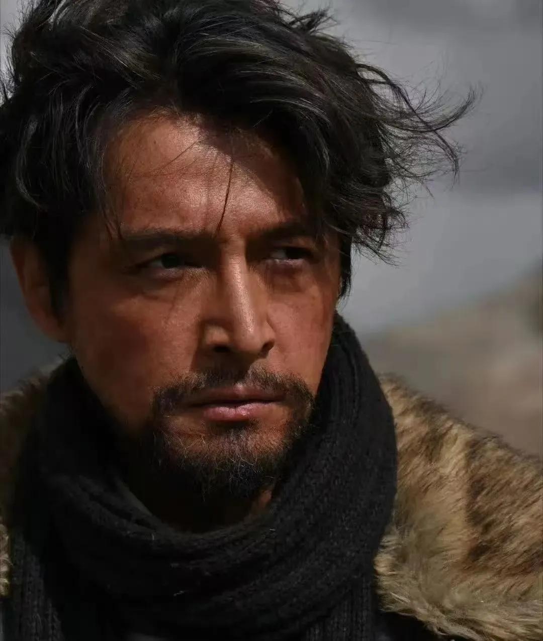 白玉兰这次最大的遗憾就是没给胡歌颁个奖因为他可是为了演好《生命树》的多杰，胡