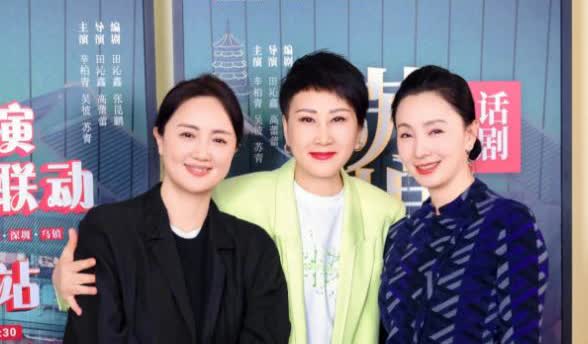 -张凯丽百字出长文悼念朱媛媛，公开和朱媛媛临终前2个月的对话，细节太催泪。 