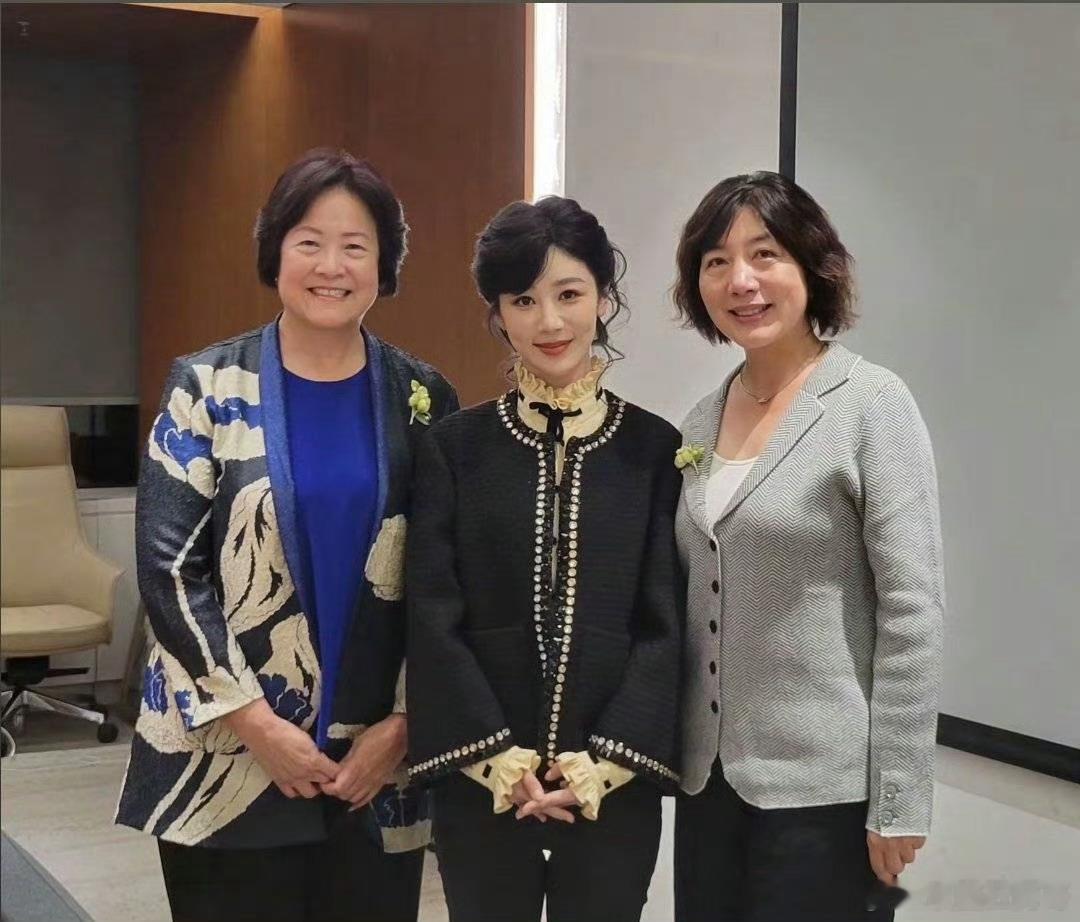 想rua杨紫脸蛋儿