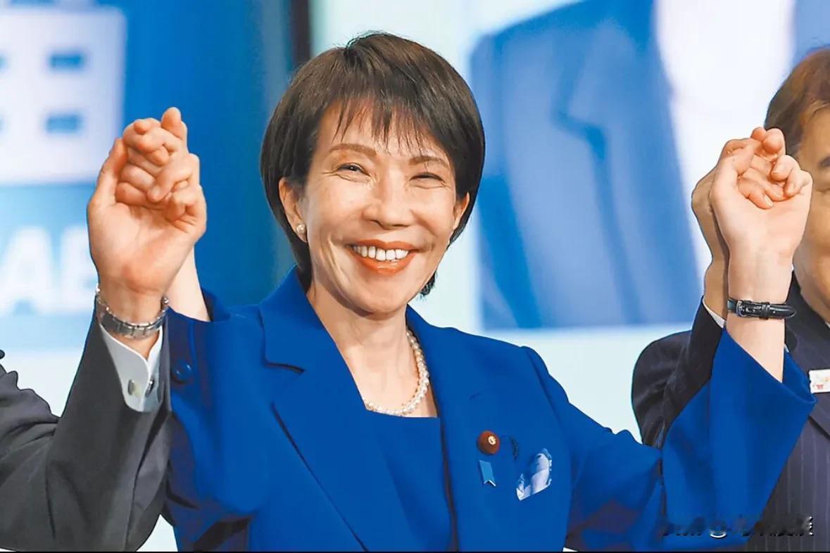 高市早苗“台湾有事”答辩满月，与中国对峙了一个月，支持高市的日本民众究竟是多了还