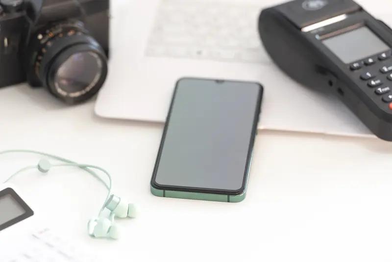 人类进步的原动力，我觉得很大程度是欲望。欲望就像一把火，不断推动着我们向前。就