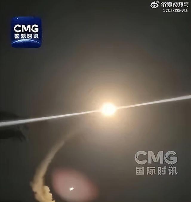 1600公里！第一岛链！首次实射！5月6日凌晨，南海传来震彻亚太的巨响，美军疯狂