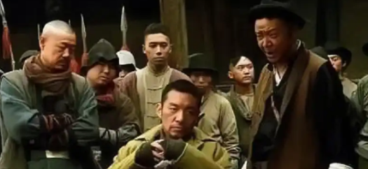 1949年6月，国军中将刘希程率部在灵宝起义时，他手下的团长李子奎密谋哗变，想把