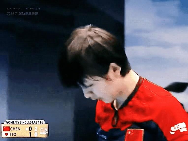 2015年的陈梦。国乒一定是主推陈梦。这颜值，这气场，这球技。根本不会有孙