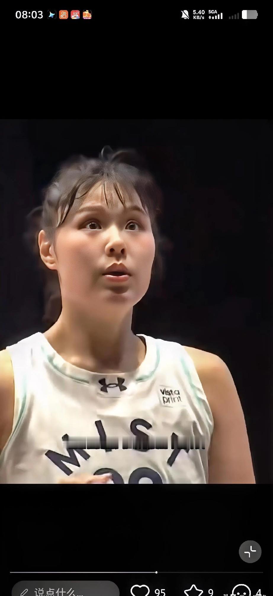 裁掉的，是联赛里最能打的那个中锋。你想想看：韩旭在澳洲，镇守禁区像个蜘蛛；李月